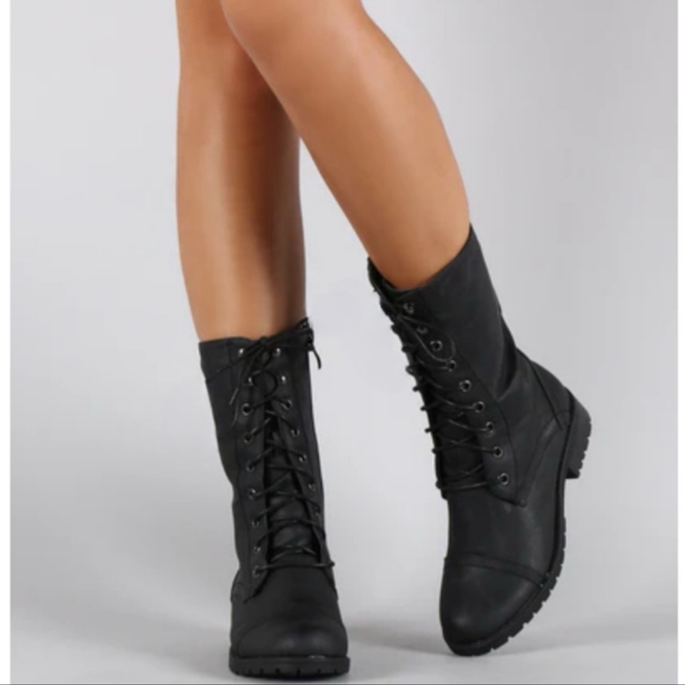 Women's Black Lace-Up Boots